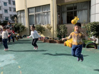 跳出健康  、跳出快乐、跳出精彩——记本部大班组跳绳比赛