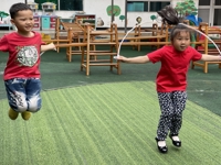 “你跳我跳 绳采飞扬”——记水香分园大班组跳绳活动